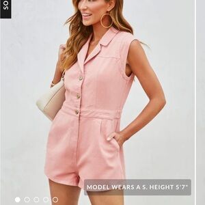 New with tags VICI &Merci Pink Romper Sz L